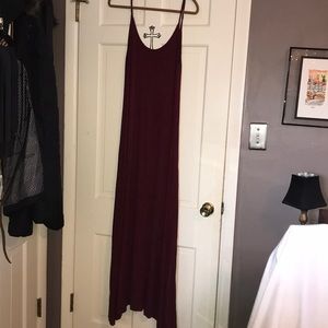 Maroon spaghetti strap maxi dress
